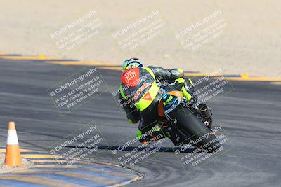 media/Dec-05-2024-Racers Edge (Thu) [[e102e0690b]]/3-B Group/Session 1 Turn 8 Backside/